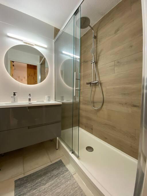 Appartement 4 Pers Grande Terrasse Vue Pistes Ski Saint-Chaffrey Exterior foto
