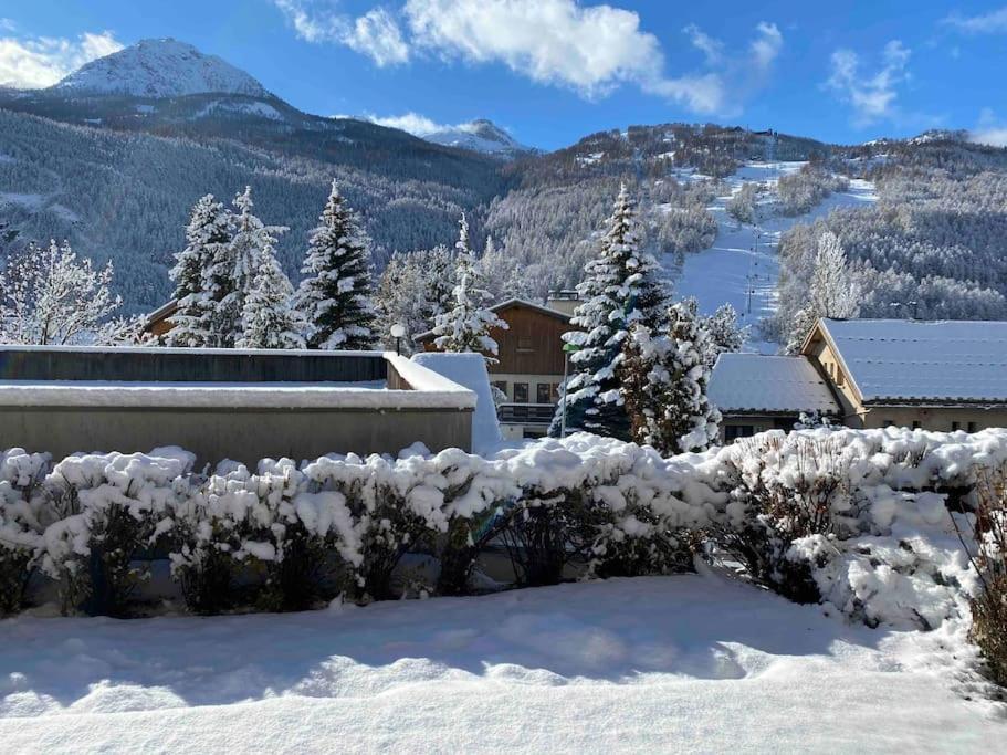Appartement 4 Pers Grande Terrasse Vue Pistes Ski Saint-Chaffrey Exterior foto