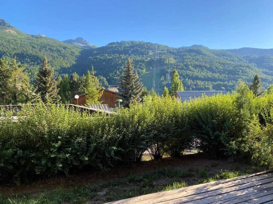 Appartement 4 Pers Grande Terrasse Vue Pistes Ski Saint-Chaffrey Exterior foto